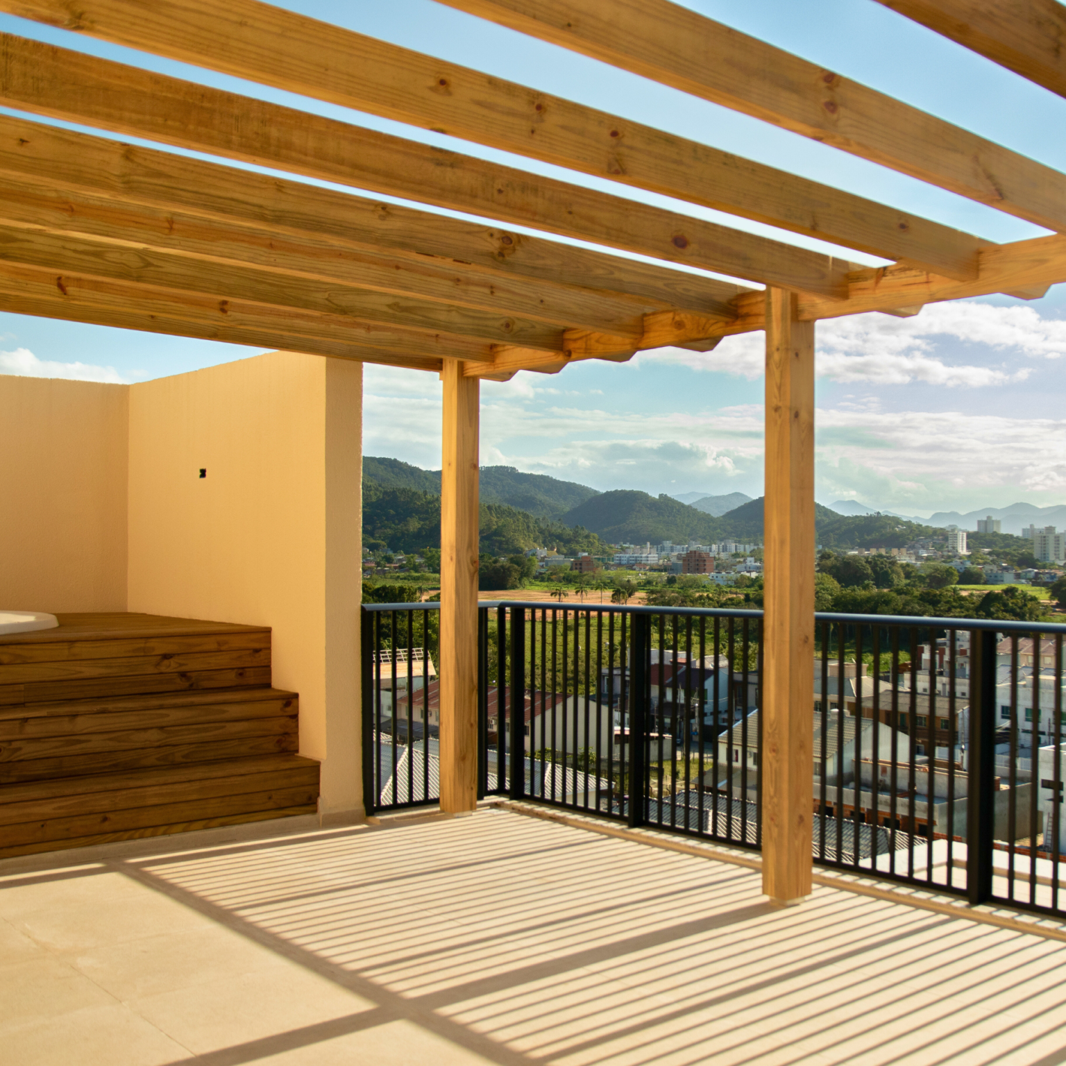 LANCASTER - EAW - ROOFTOP